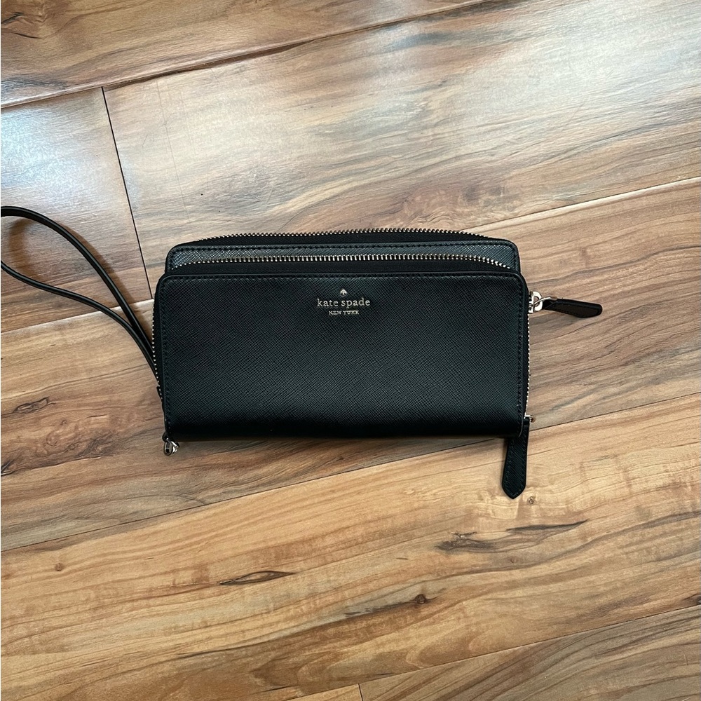 Kate spade wristlet
